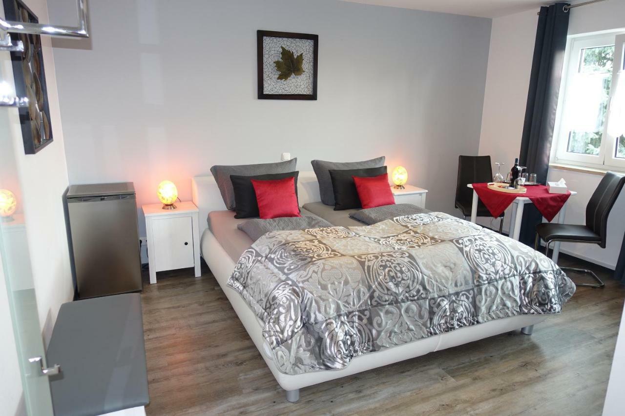 Altmuehlhotel Тройхтлинген Екстериор снимка